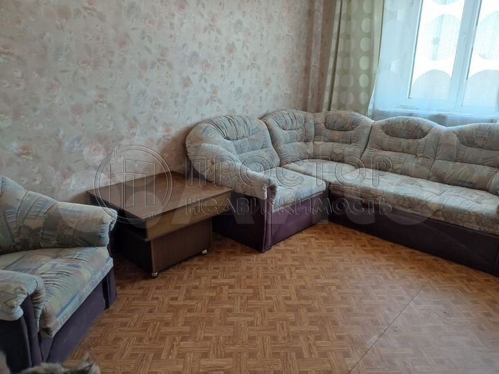 2-к. квартира, 51 м², 8/12 эт.