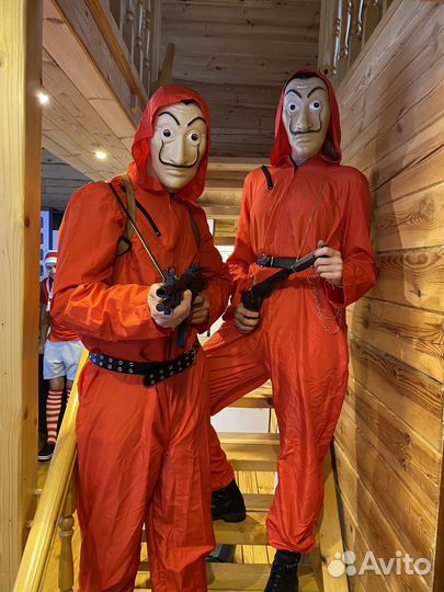 Костюм персонажей фильма 