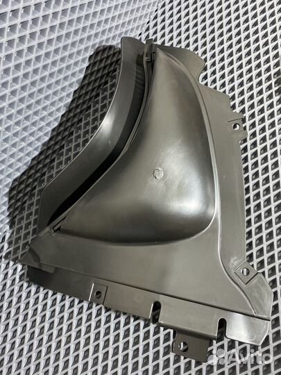 Локер передний BMW 5-Series F10/F11/F18