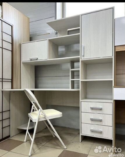 Компьютерный стол новый