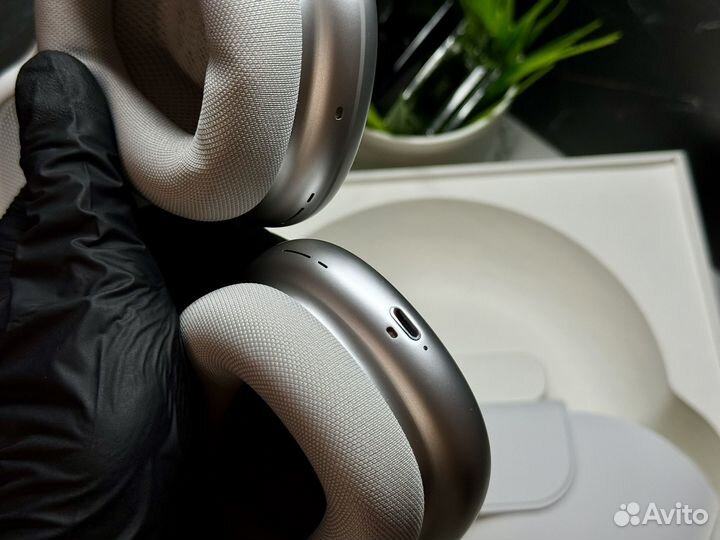 Новые AirPods Max «Оригинальное качество»