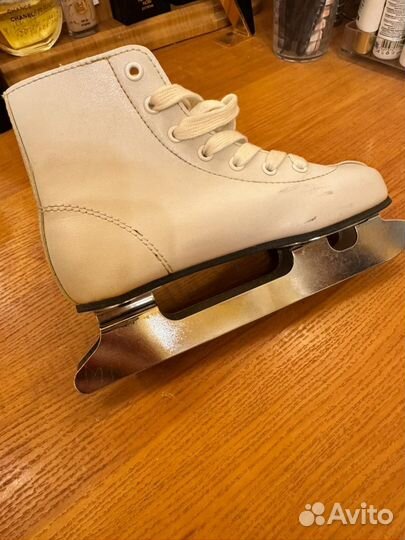 Коньки фигурные