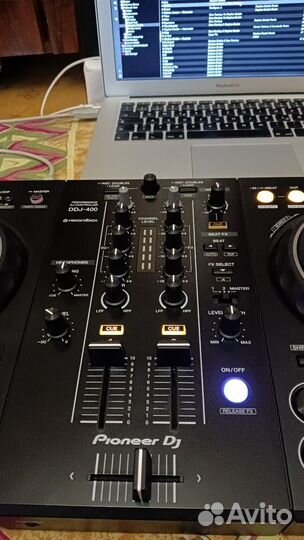 Pioneer DDj 400 Dj контроллер