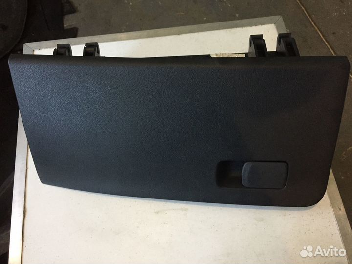 Бардачок перчаточный ящик Киа Рио Kia Rio 4