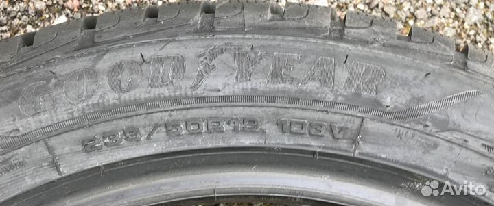 Goodyear UltraGrip Performance+ 235/50 R19 103V