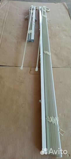 Жалюзи горизонтальные металлические-2 шт