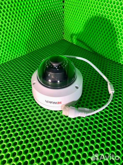 Камера видеонаблюдения HiWatch DS-I122