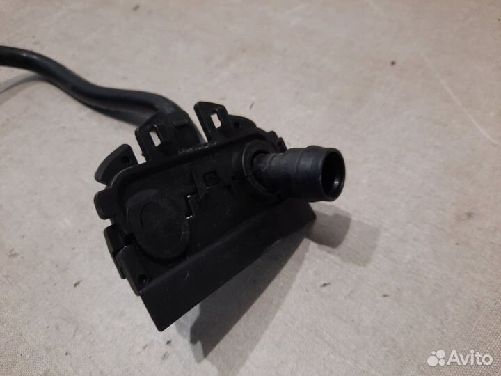 Трубка вакуумная Mercedes Glk300 X204 272.948 2010