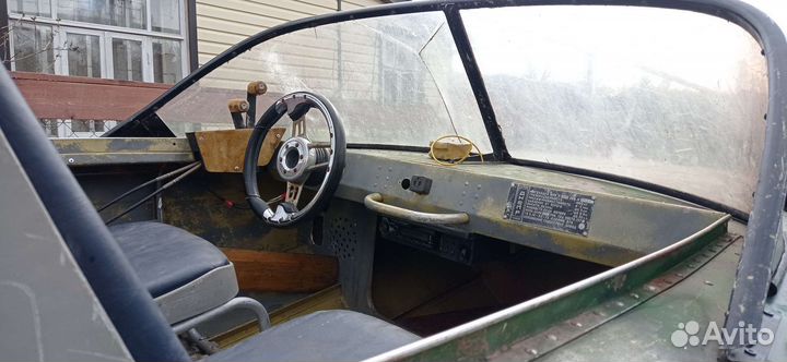 Лодка Днепр