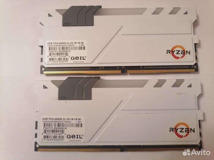 Оперативная память GeIL 8 гб (4 гб x 2) DDR4 3000