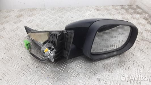 Зеркало наружное правое volvo V70 3 (94Y12JO01)