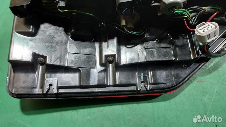 Б/У Б/У Фонарь задний R L200/5 mitsubishi L200