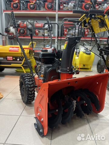 Снегоуборщик бензиновый Honda HSS 9HP