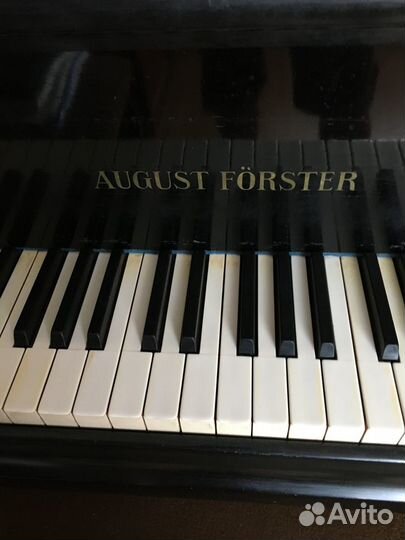 Рояль August Forster, 1940