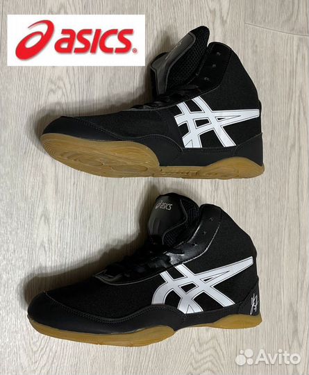 Борцовки asics новые размер 42 28см по стелькам