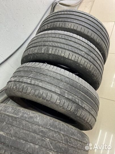 Michelin Latitude Sport 3 235/60 R18