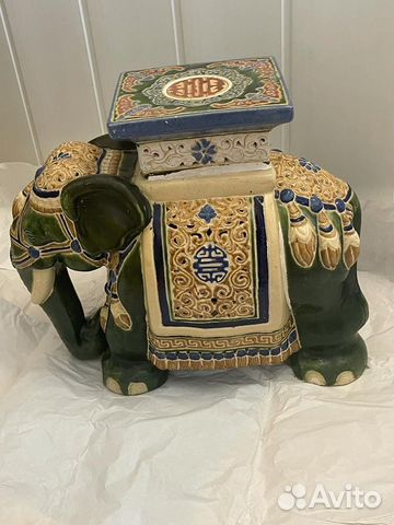 Керамическая напольная подставка слон