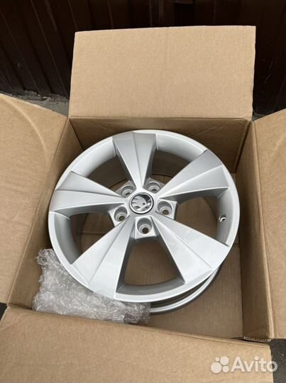 Skoda Velorum 16е Оригинал Новые