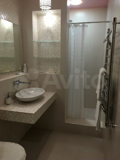 2-к. квартира, 52 м², 8/14 эт.