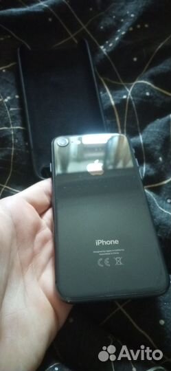 iPhone 8, 64 ГБ