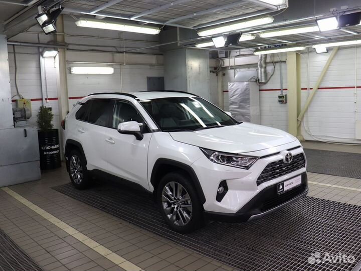 Toyota RAV4 2.5 AT, 2021, 23 000 км