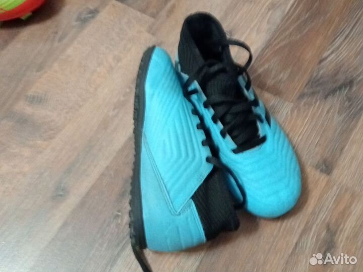 Бутсы adidas predator