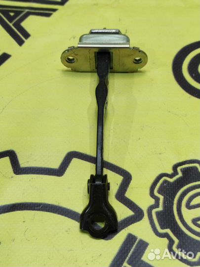 Ограничитель двери передний правый Infiniti Fx35