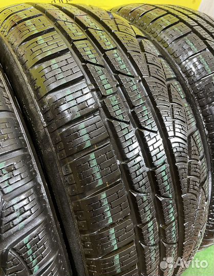 Pirelli Winter Sottozero 210 Serie II 225/50 R17 94H