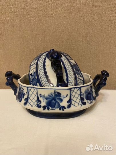 Посуда гжель