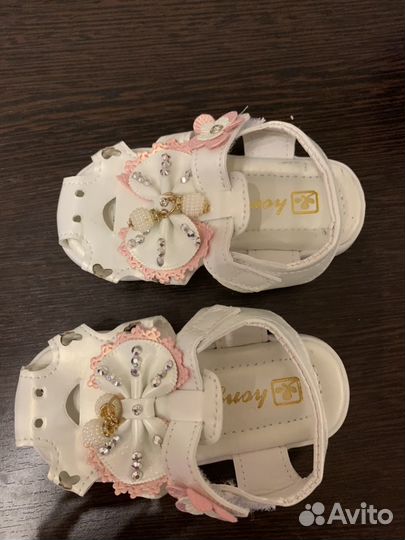 Босоножки для девочки
