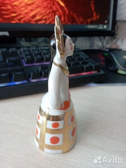 Статуэтка фарфор дулево