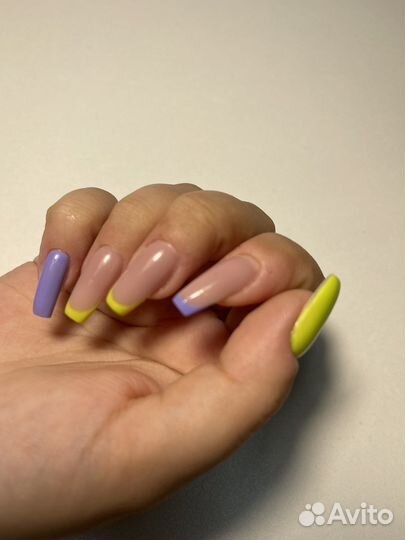 Маникюр, покрытие гель-лак, наращивание ногтей