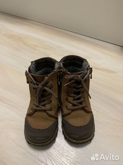 Ботинки демисезонные 24