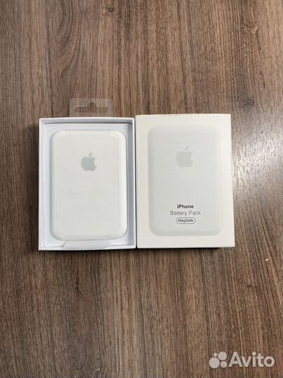 Apple magsafe battery pack