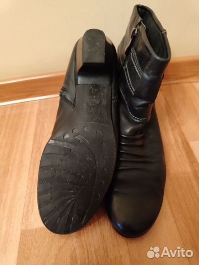 Полусапожки женские 39 размер