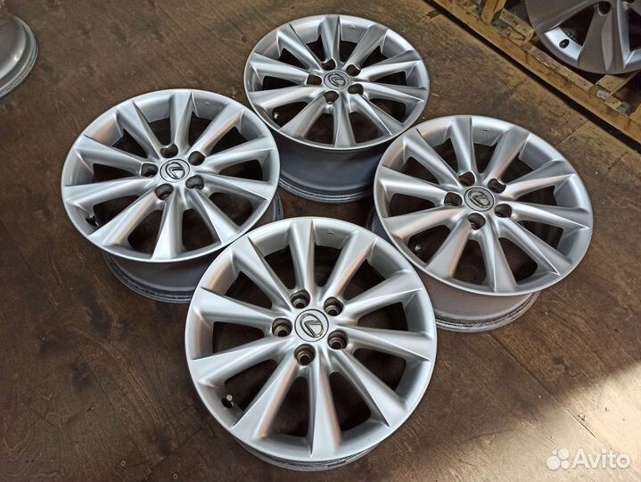 Диски 17 5х114,3 ET45 оригинал от Lexus из Японии