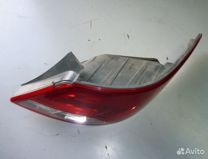 Hyundai solaris фонарь правый