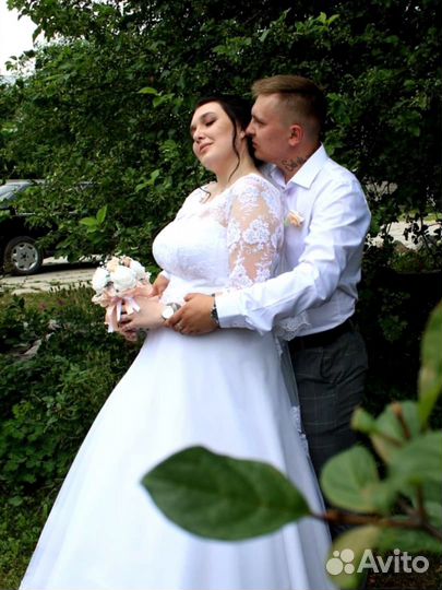 Свадебное платье