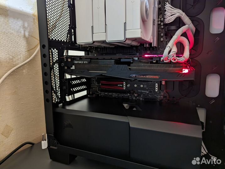 Asus Strix GTX 1080 Ti 11 гб