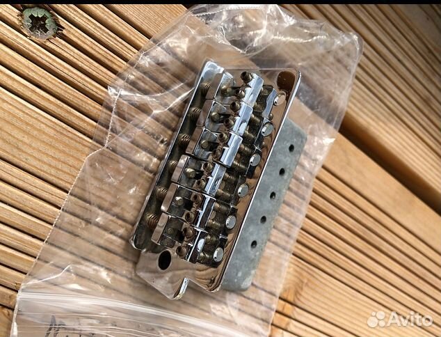 Fender Squier tremolo original тремоло