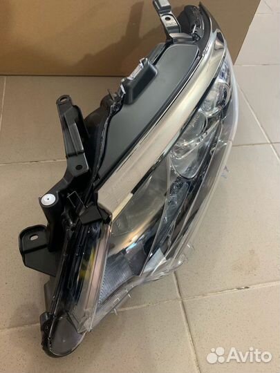 Левая фара Toyota Camry 55 эксклюзив 2 линзы