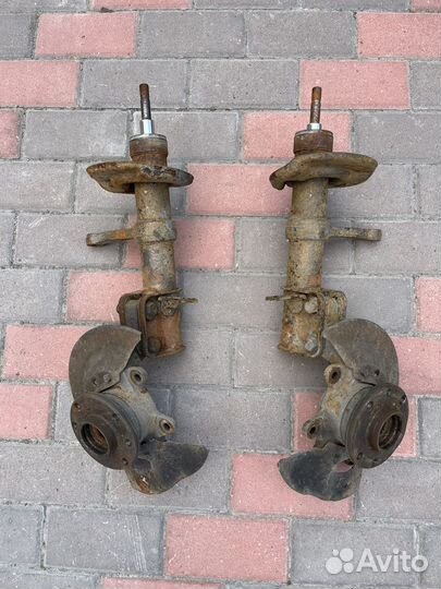 Передние кх стойки Астон -70 Приора