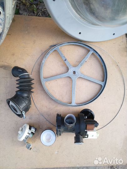 Запчасти на стиральную машинку Indesit NIL 505 LS