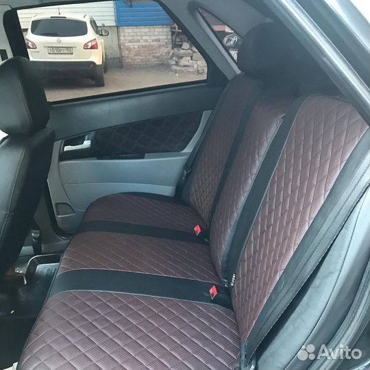 Автомобильные чехлы на LADA Priora (2007-2014)