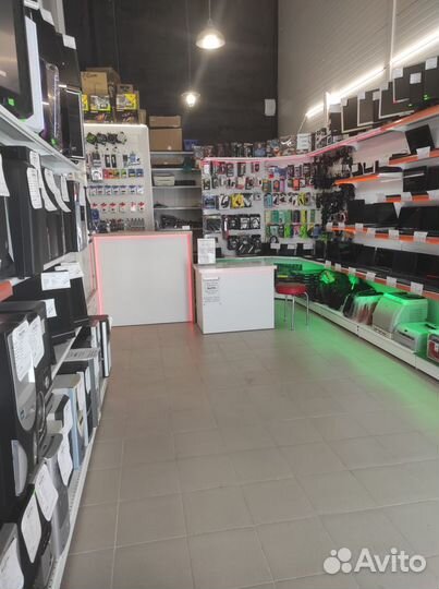 Ноутбук свежий мощный Lenovo SSD + 1 TB 12 гигов