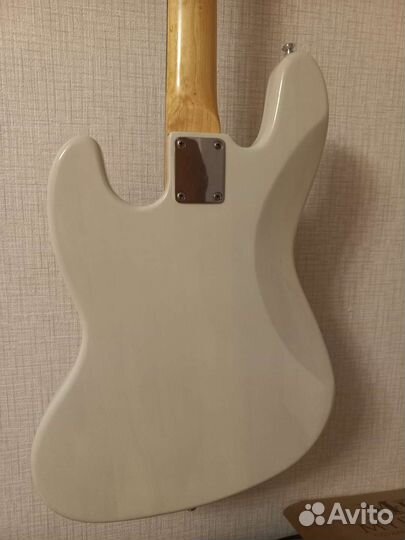 Бас гитара alina pro jazzbass