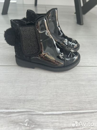 Ботинки для девочки