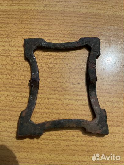 Пряжка медная