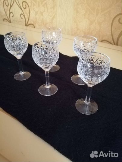 Рюмки хрустальные, 5 штук