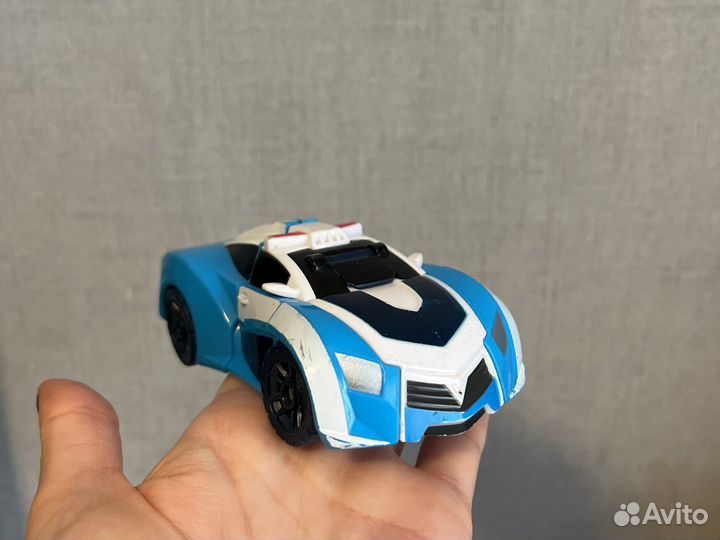 Тобот Торнадо